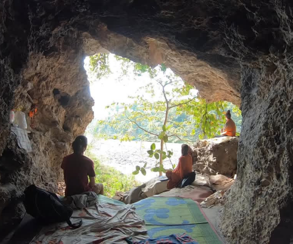 2nd cave at Vashistha gufa - Birthday in Rishikesh